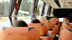 Comment choisir votre service de location de bus avec chauffeur ?