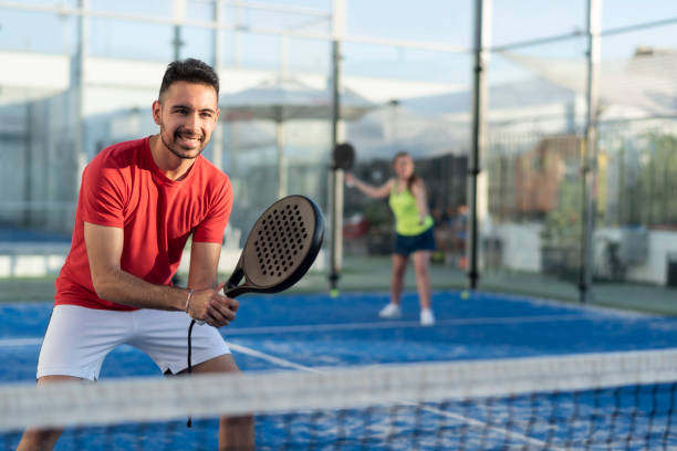 Constructeur court de tennis